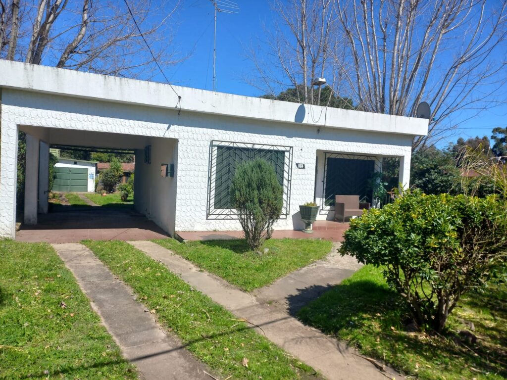 Hermosa casa en Araminda